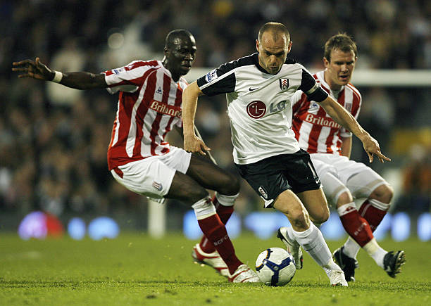 前者需要资 前者需要资